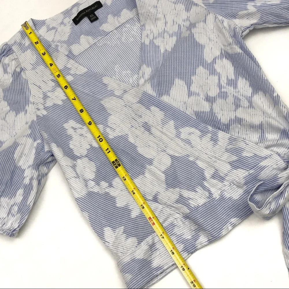 Banana Republic Puff Short Sleeve Blouse Top